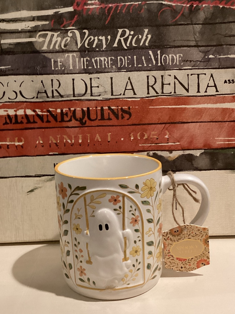 Spooky Street Ghost Swinging Halloween Mug
